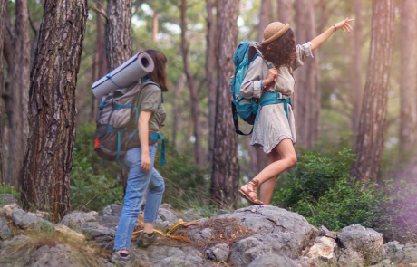 Blog Women Hiking Forest